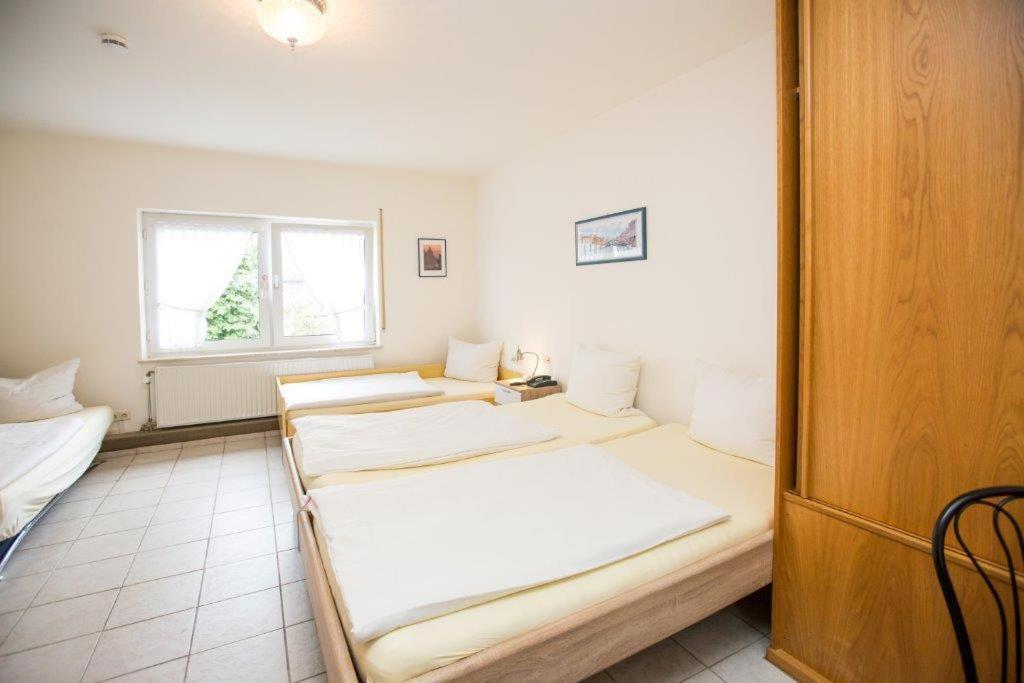 Hotel Pizzeria Venezia Sohren Zewnętrze zdjęcie